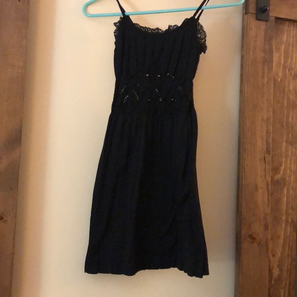 Dresses & Skirts - Little black summer dress